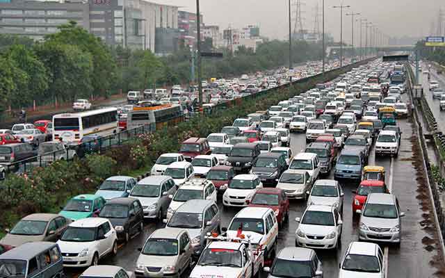 traffic-jam-delhi-air-pollution
