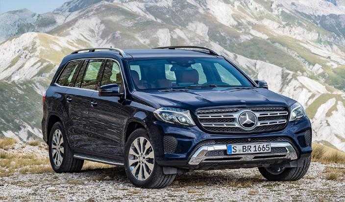 Mercedes-Benz-is-presenting-an-updated-version-of-the-GLS350D