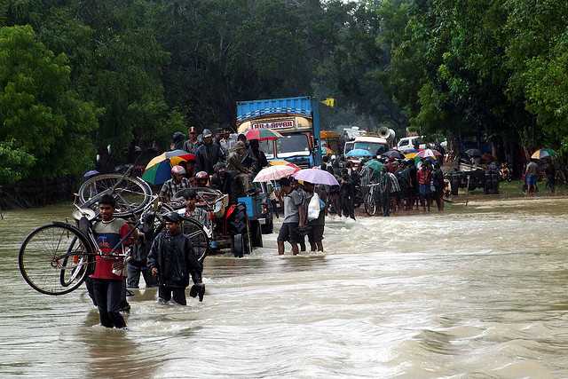 sri-lanka-floods-evacuations