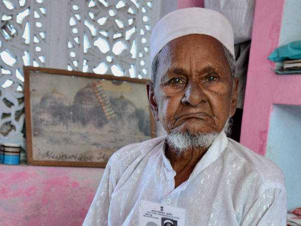 बाबरी मस्जिद के सबसे उम्रदराज पक्षकार हासिम अंसारी का हुआ निधन