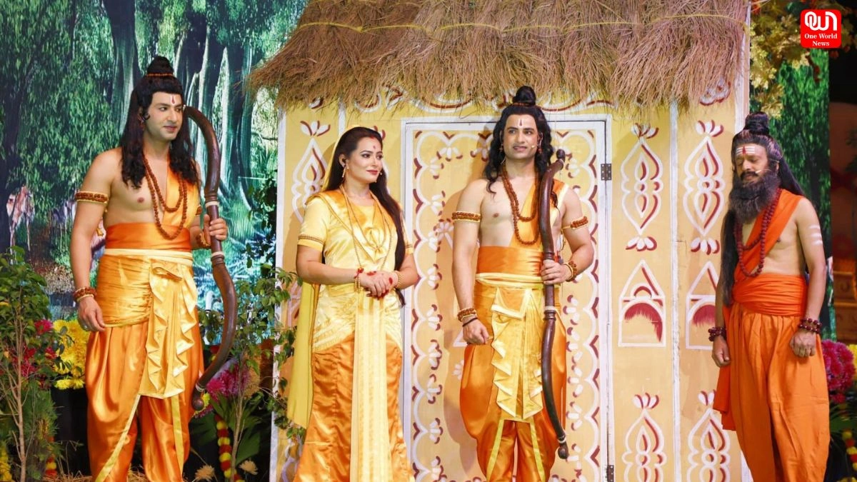 Lav Kush Ramleela 2024: आकाश मार्ग में रथ पर सवार रावण ने किया सीता हरण, अगस्त्य मुनि द्वारा राम लक्ष्मण को मिले दिव्य अस्त्र 1 Lav Kush Ramleela