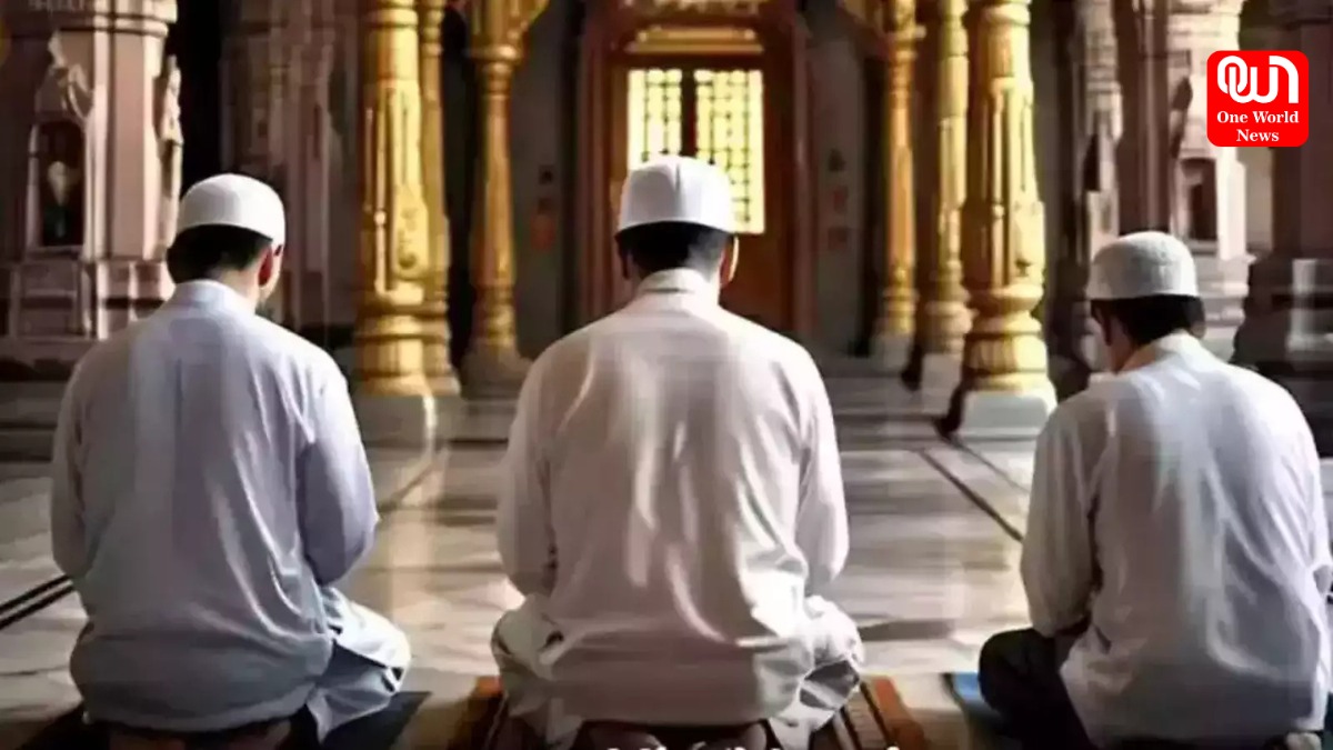 Namaz in Ram temple: राम मंदिर में घुसकर नवाज पढ़े तीन मुस्लिम भाई, स्थिति तनावपूर्ण 1 Namaz in Ram temple
