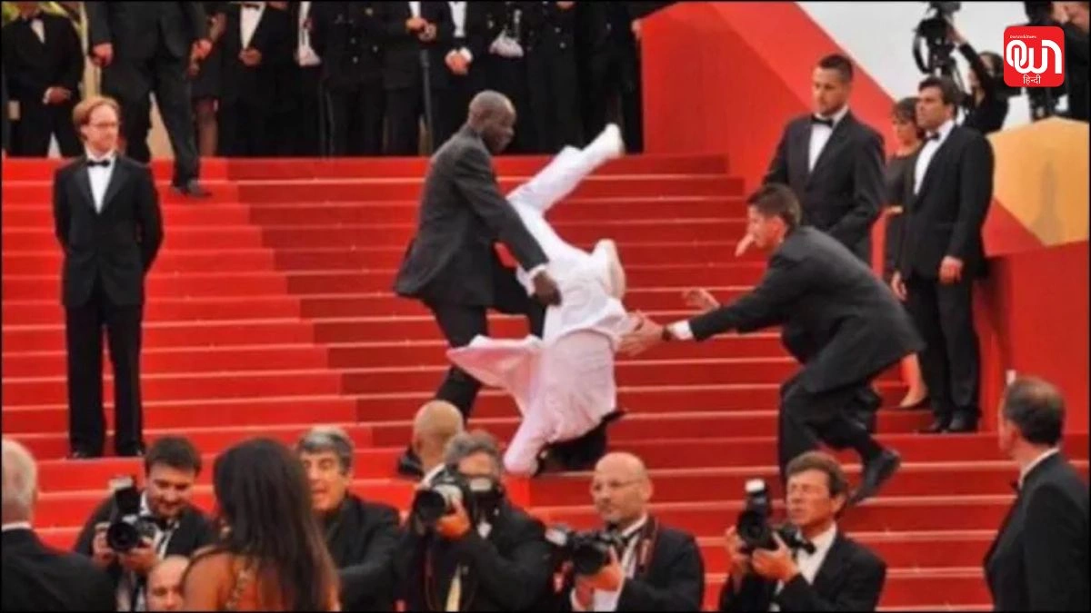 Jason Derulo: Jason Derulo की गिरती तस्वीर का मेट गाला से क्या है कनेक्शन? जाने क्या है सचाई 1 Jason Derulo