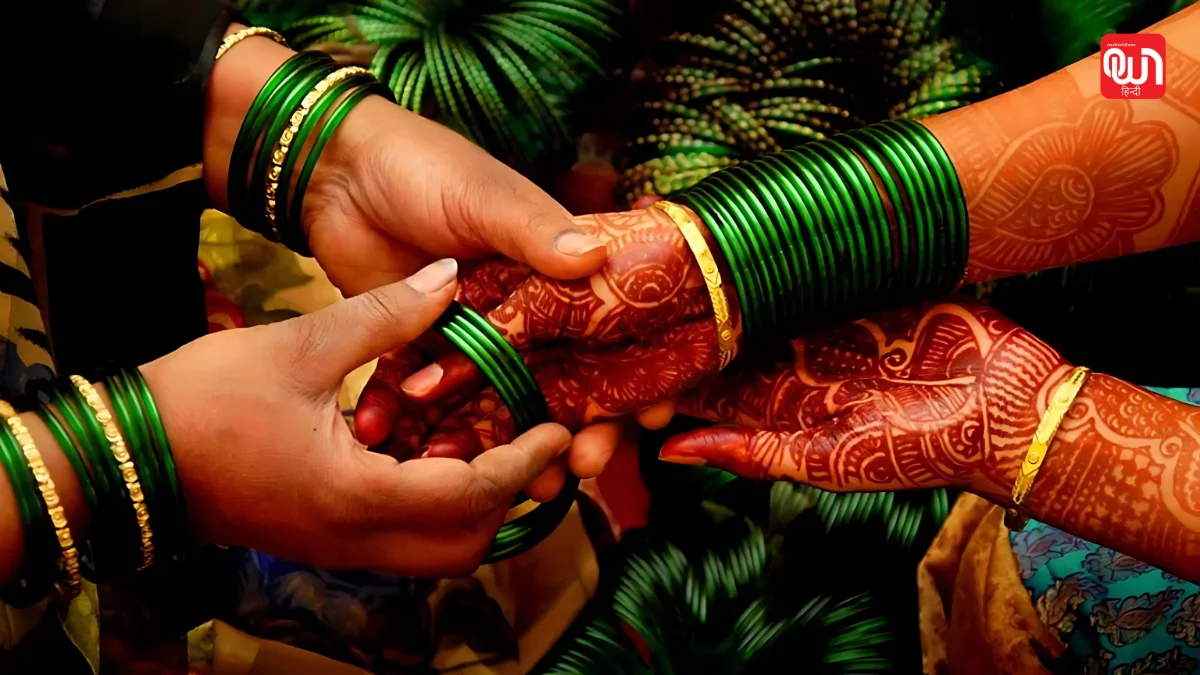 Bangles Design For Sawan: इस सावन पहनिए बेहतरीन चूड़ियां और अपने लुक में चार-चांद लगा दीजिए। 1 Bangles Design For Sawan