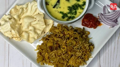 Gujarati Kadhi Khichdi Recipe