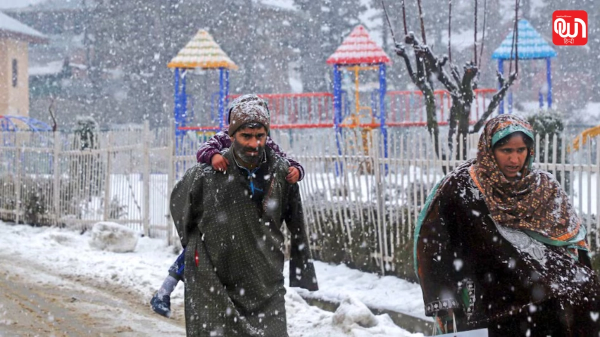 Weather Update: 17 दिसंबर: देशभर में बदलेगा मौसम का मिज़ाज, 5 राज्यों में भारी बारिश, 18 शहरों में घने कोहरे का अलर्ट 1 Weather Update