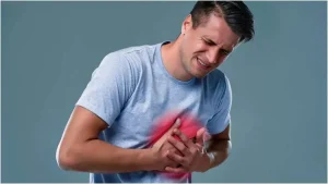 Tips to prevent heart attack in winter: ठंड बढ़ते ही क्यों बढ़ जाते हैं हार्ट अटैक के मामले? 6 12 11 2022 heart attack 23198904