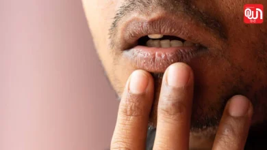 Black and Dry Lips: काले और रूखे होंठों से पाएं छुटकारा, घर पर बनाएं नेचुरल लिप मैजिक 8 Black and Dry Lips