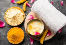 Turmeric and Besan Face Pack