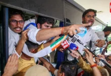 NEET-UG 2026: छात्रों को सवाल लिखवाने वाली शिक्षिका दिल्ली से गिरफ्तार 26 NEET-UG 2026