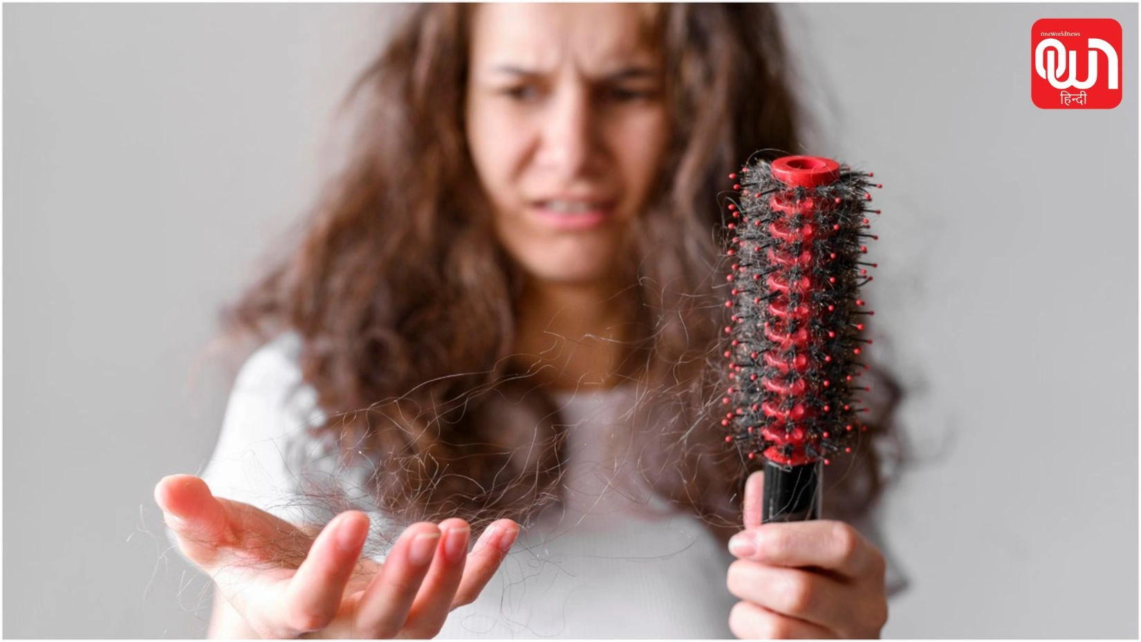 Hair Fall: मॉनसून में बालों की जड़ों को बनाएं मजबूत, आज ही अपनाएं ये घरेलू टिप्स 1 Hair Fall