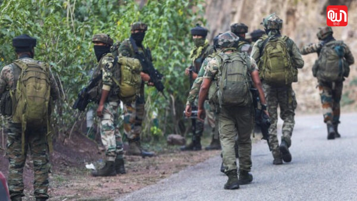 J&K Terrorist: जम्मू-कश्मीर में आतंक के खिलाफ एक्शन, शोपियां में चौथे दिन लश्कर के 2 आतंकियों को खोज रही आर्मी 1 J&K Terrorist