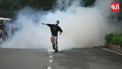 Delhi protest: पैलेट गन मामले में FIR की मांग, संसद मार्ग पर राहुल गांधी के धरने से बढ़ी सियासी हलचल 10 Delhi protest