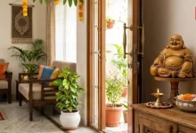 Laughing Buddha Vastu Tips