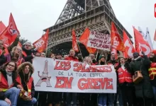 Eiffel Tower strike