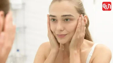 चेहरा साफ करने के लिए एक बार Face Wash काफी नहीं? जानें Double Cleansing का सही तरीका 8 Double Cleansing